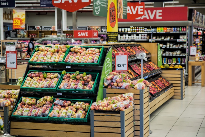 magasin-UTELLE-min_shopping_supermarket_merchandising_store_shop_food_market_retail-820351
